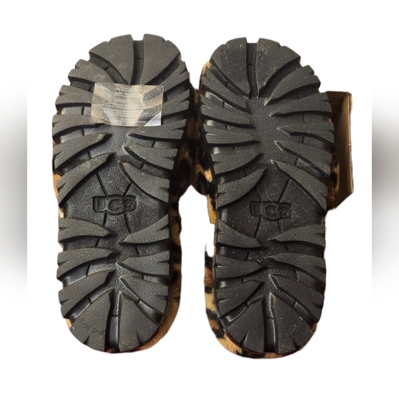 *NWT* Ugg Cozetta Curly Spotty - Picture 5 of 13